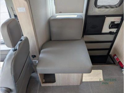 2025 Leisure Travel Vans Wonder — photo 22 view