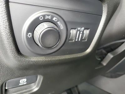 2023 Jeep Grand Cherokee — photo 22 view