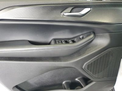2023 Jeep Grand Cherokee — photo 15 view