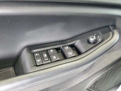 2023 Jeep Grand Cherokee — photo 16 view