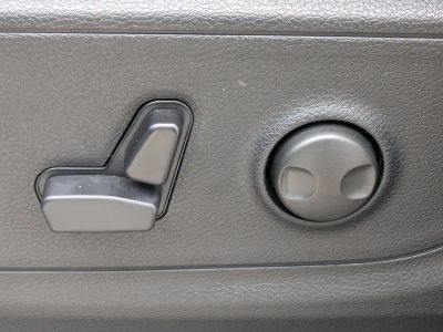 2026 Ram 1500 — photo 17 view