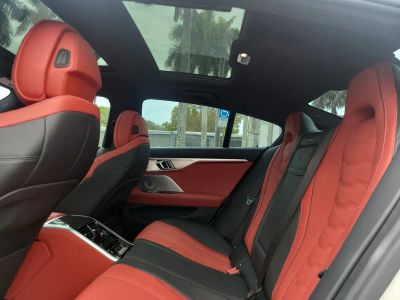2023 BMW 8 Series — photo 12 view
