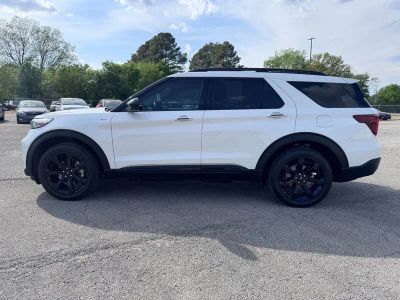 2024 Ford Explorer — interior view