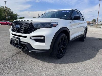 2024 Ford Explorer — rear three-quarter view