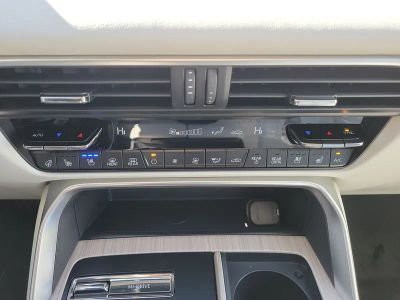 2026 Mazda CX-90 PHEV — photo 32 view