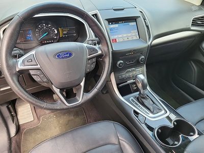2016 Ford Edge - Photo 2