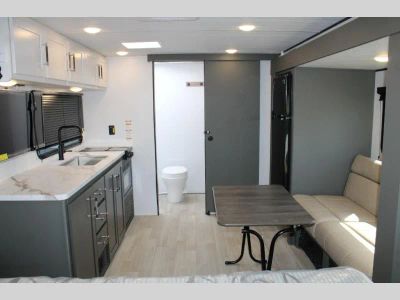 2018 Forest River Wildwood X-Lite - Photo 7