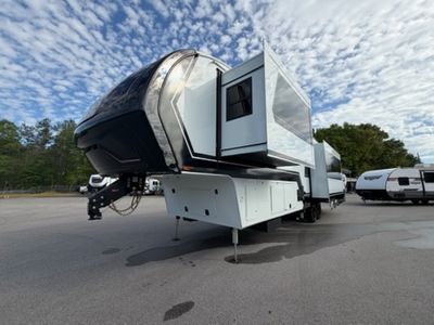 2026 Brinkley Model Z - Photo 36