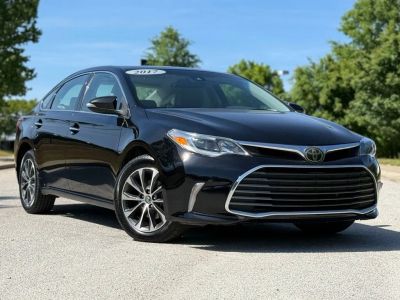 2017 Toyota Avalon - Photo 2