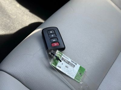 2017 Toyota Avalon - Photo 39