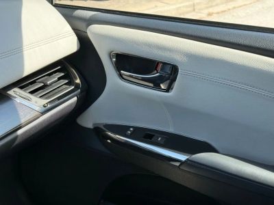 2017 Toyota Avalon - Photo 38