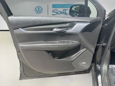 2023 Cadillac XT6 — photo 20 view