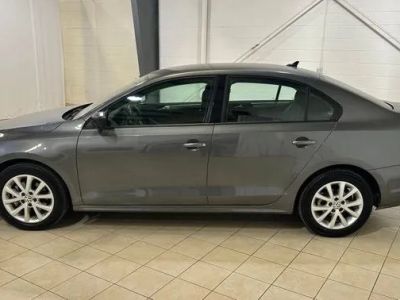2015 Volkswagen Jetta — side profile view