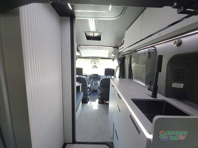 2027 Grand Design Lineage Series VT — photo 14 view