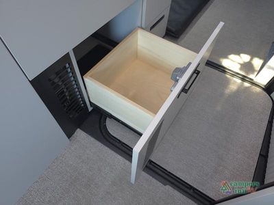 2027 Grand Design Lineage Series VT — photo 25 view