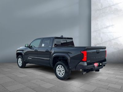2026 Toyota Tacoma - Photo 4