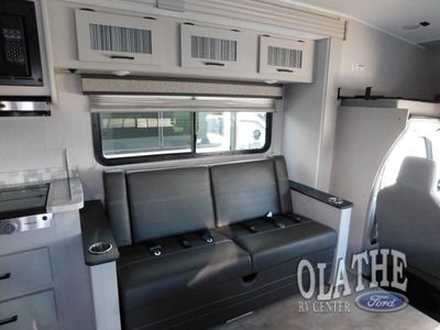 2024 Coachmen RV Freelander - Photo 11