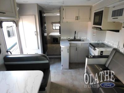 2024 Coachmen RV Freelander - Photo 14