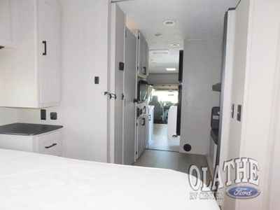 2024 Coachmen RV Freelander - Photo 32