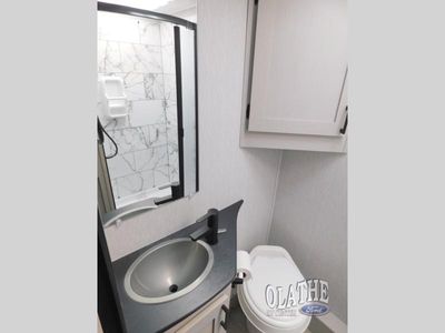 2024 Coachmen RV Freelander - Photo 21