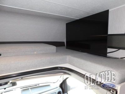 2024 Coachmen RV Freelander - Photo 34