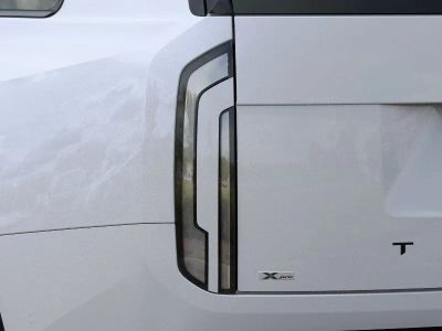 2027 Kia Telluride — photo 11 view