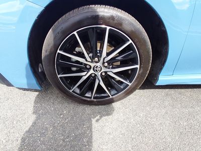2024 Toyota Camry — photo 10 view