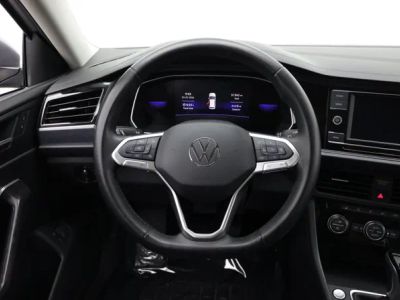 2024 Volkswagen Jetta — photo 27 view