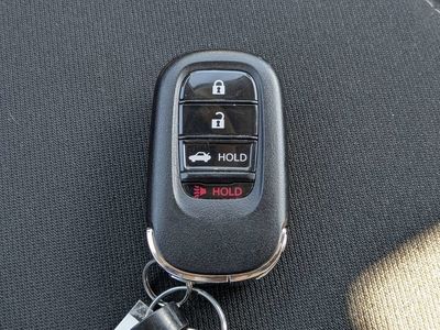 2025 Honda Civic - Photo 30