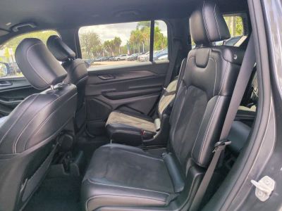 2023 Jeep Grand Cherokee L — photo 15 view