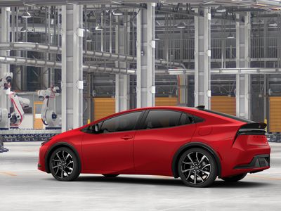2026 Toyota Prius Plug-in Hybrid - Photo 5