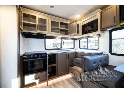 2026 Keystone RV Cougar Half-Ton — photo 10 view