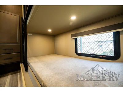 2026 Keystone RV Cougar Half-Ton — photo 19 view