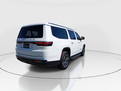 2024 Jeep Wagoneer L — photo 7 view