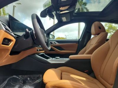 2026 BMW 4 Series — photo 18 view