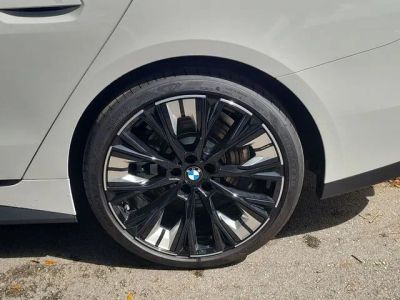 2026 BMW 4 Series — photo 8 view