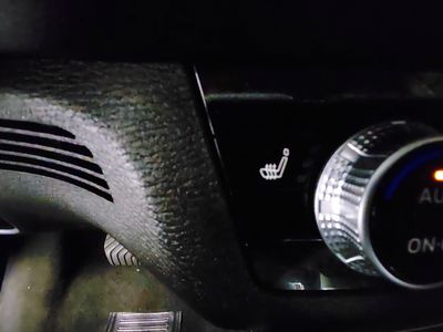 2024 Mitsubishi Outlander - Photo 19