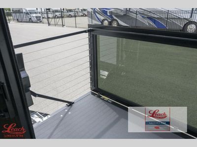 2025 Montana 3532SP — photo 19 view