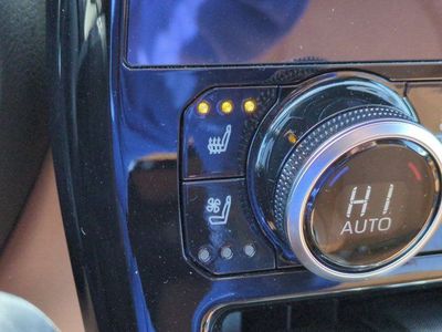 2025 Toyota Highlander Hybrid - Photo 14