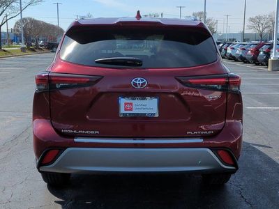 2025 Toyota Highlander Hybrid - Photo 6