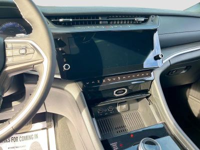 2026 Jeep Grand Cherokee L — photo 13 view