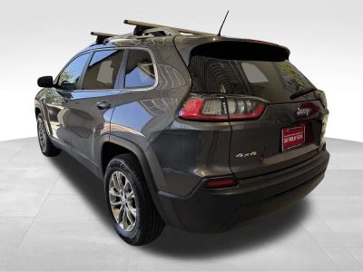 2020 Jeep Cherokee — interior view