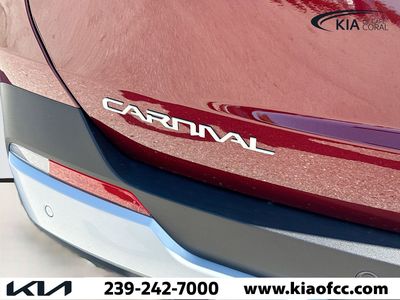 2026 Kia Carnival — photo 10 view