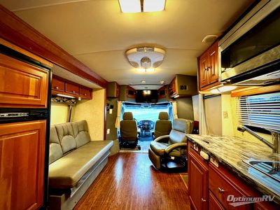 2017 Phoenix Cruiser - Photo 9