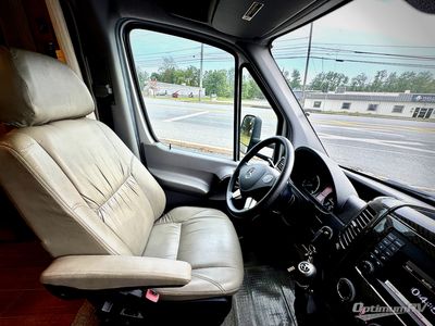 2017 Phoenix Cruiser - Photo 5