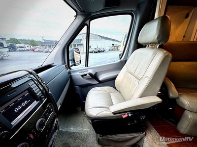 2017 Phoenix Cruiser - Photo 6