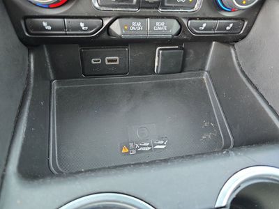 2022 Chevrolet Tahoe - Photo 22
