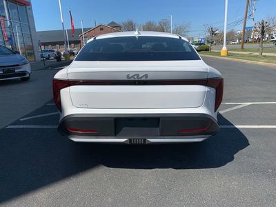 2025 Kia K4 LXS - Photo 5