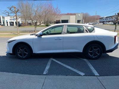 2025 Kia K4 LXS - Photo 7