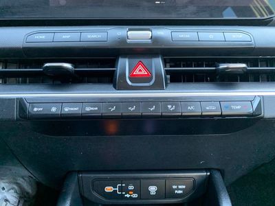 2025 Kia K4 LXS - Photo 25